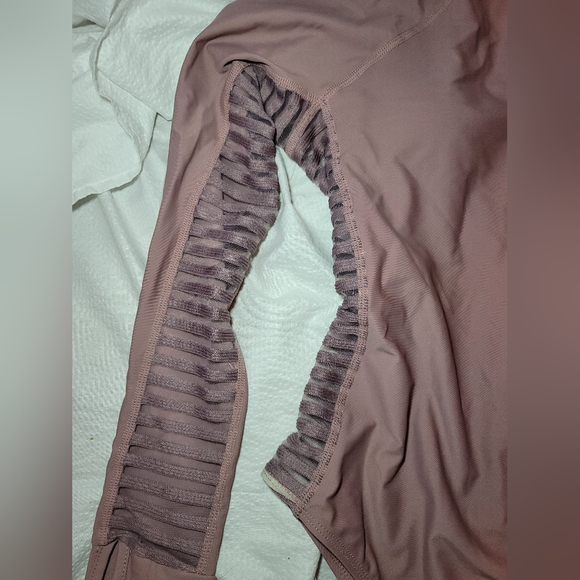 NWOT ELEGANT MESH DETAIL CUT OUT RASHGUARD SUN PROTECTION SWIM BATHING SUIT - Picture 2 of 15